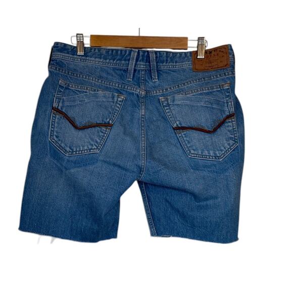 Guess Shorts Women 31 Blue Denim Vermont Slim Tapered Cut Off Summer Beach - Picture 4 of 8